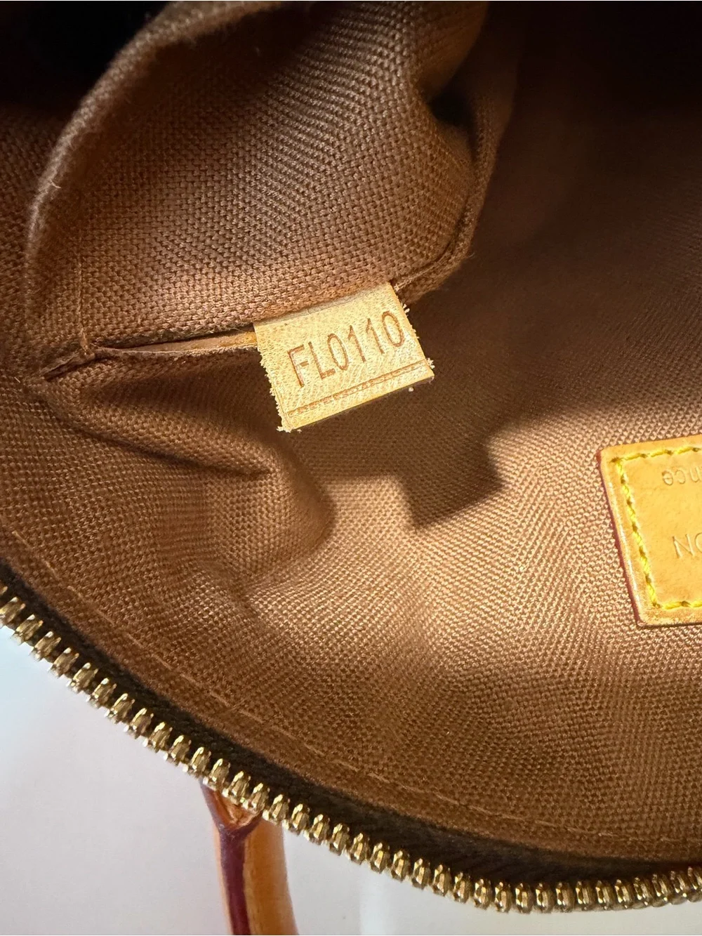 👜 Louis Vuitton Monogram Tivoli PM Handbag | Made in France | 2010